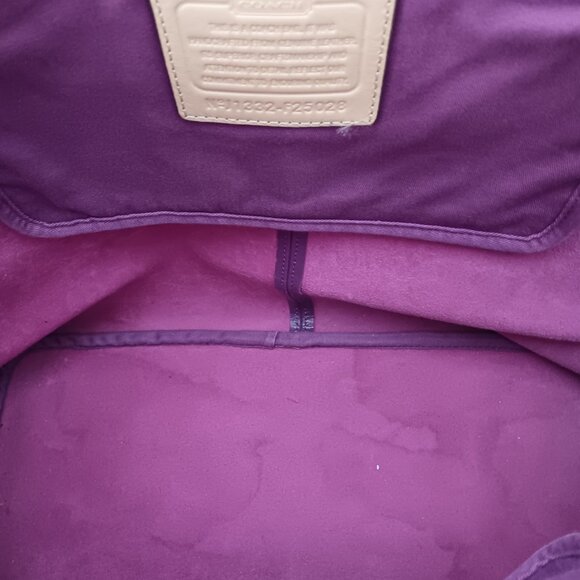 F25028 Park Metro Patent Leather Tote F25028 - Picture 4 of 4